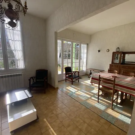 Tatil Evi Maison Fouras, 4 Pieces, 4 Personnes - Fr-1-709-45