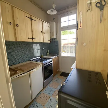 Maison Fouras, 4 Pieces, 4 Personnes - Fr-1-709-45 Tatil Evi